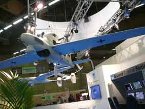Air Drohne EMT LUNA Eurosatory 2012