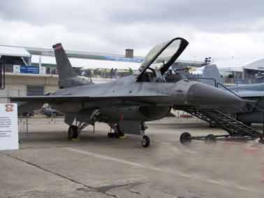 General Dynamic F 16Fighting Falcon C/D Bourget 20
