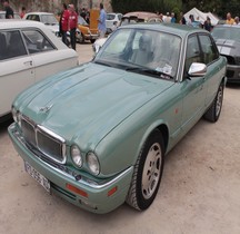 Jaguar 1968  XJ6  Type X 300  1997 Marsillargues