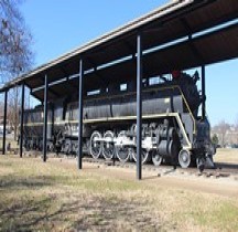 Locomotive 1942 NC&StL; Dixie Type J-3 No. 576 Yellow Jackets Nashville