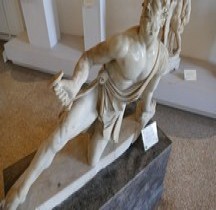 Statuaire Grèce Héllénistique Piccolo Donario pergameno /Piccolo Donario Attalide Venise Procuratie Nuove Montpellier Facultés
