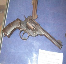 Revolver 1918 Webley Mark VI 1Montpellier