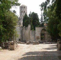 Bouches du Rhone Arles Alyscamps St Honorat