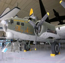 Boeing B-17 G Flying Fortress Mary Alice  Duxford