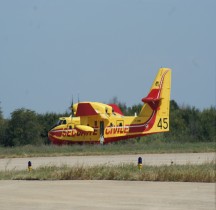 Canadair CL-415  Nimes 2015