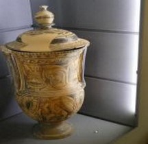 Etrurie Céramique Kelebe Cratère Colonettes Bologne