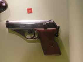 Pistolet Mauser HSC Bayeux