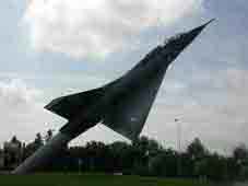 Dassault Mirage III  B (St Amand Montron )