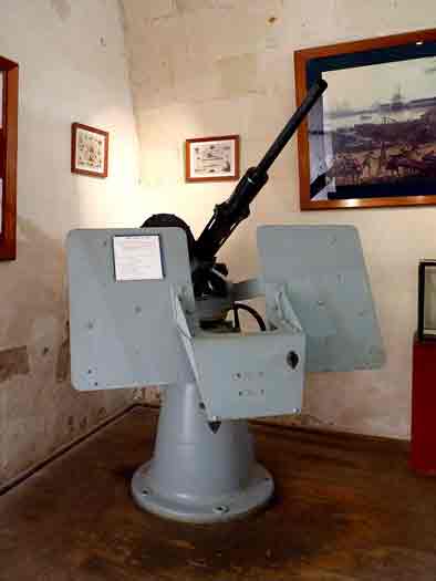 Canon Anti Aérien 20 MM  Oerlikon Mark 2  Port Louis