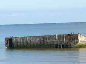 Calvados .Arromanches Pontons