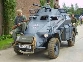 Sd.Kfz. 222 Leichter Panzerspähwagen  (Replica)