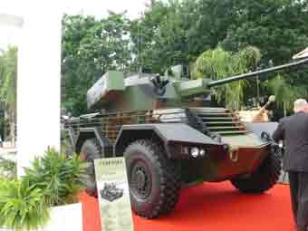 Panhard Sphinx Tourelle CTAI 40mm Eurosatory 2012