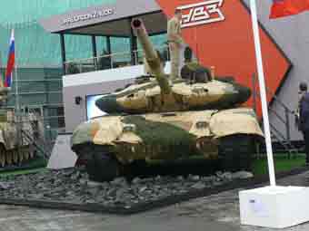 T 90 MS Eurosatory 2012