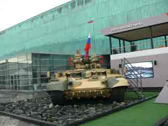 BMPT Terminator Eurosatory 2012