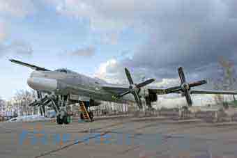 Tupolev TU 95 MS Bear