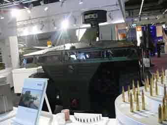 Terre UGV-Unmanned Ground Vehicle Gecko Eurosatory 201