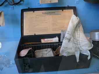 2eGM 1940 Verbandkasten Trousse Secours  Bovington