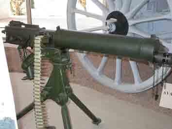 Mitrailleuse Vickers MG 303  Draguignan