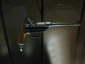 0.Baviere Pistolet  Werder 11 mm 1869  Les Invalides